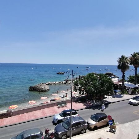 Lucia & Giovanni Giardini Naxos Exteriér fotografie