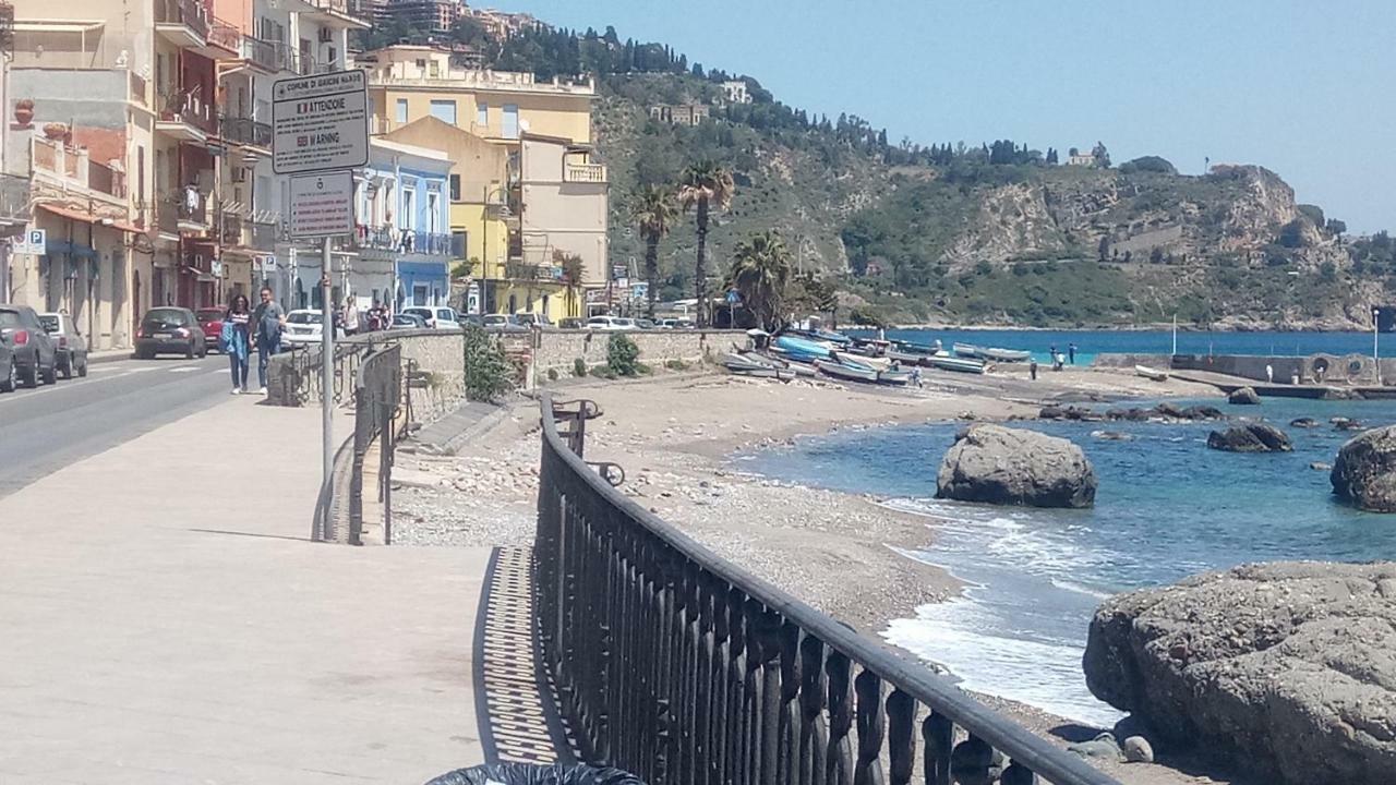 Lucia & Giovanni Giardini Naxos Exteriér fotografie